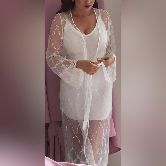 La Vie En Rose Bridal Cover Up - Picture 1 of 5